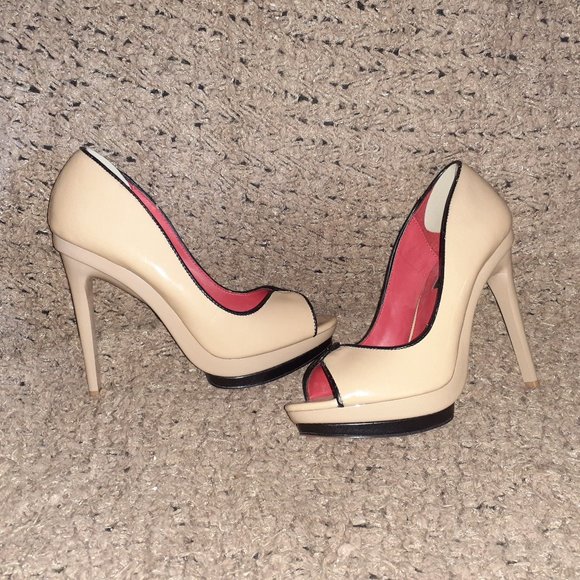 CHARLES JOURDAN-Paris-Faux Patent Platform Pump Stiletto-Sz 7-Excellent - Picture 1 of 7